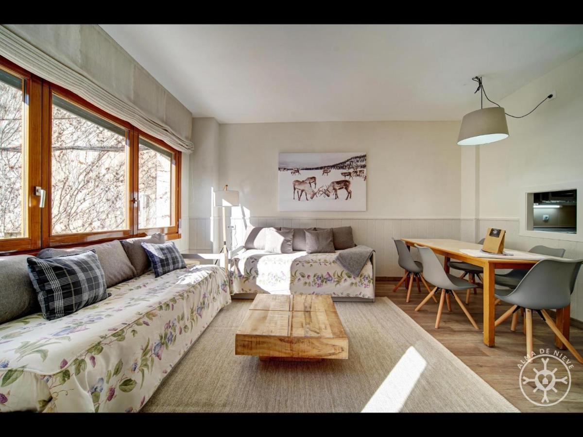 Maladeta De Alma De Nieve Apartment Baqueira Beret Exterior foto
